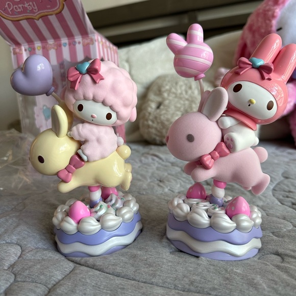 Piano figurine 8” Easter bunny - Picture 9 of 11